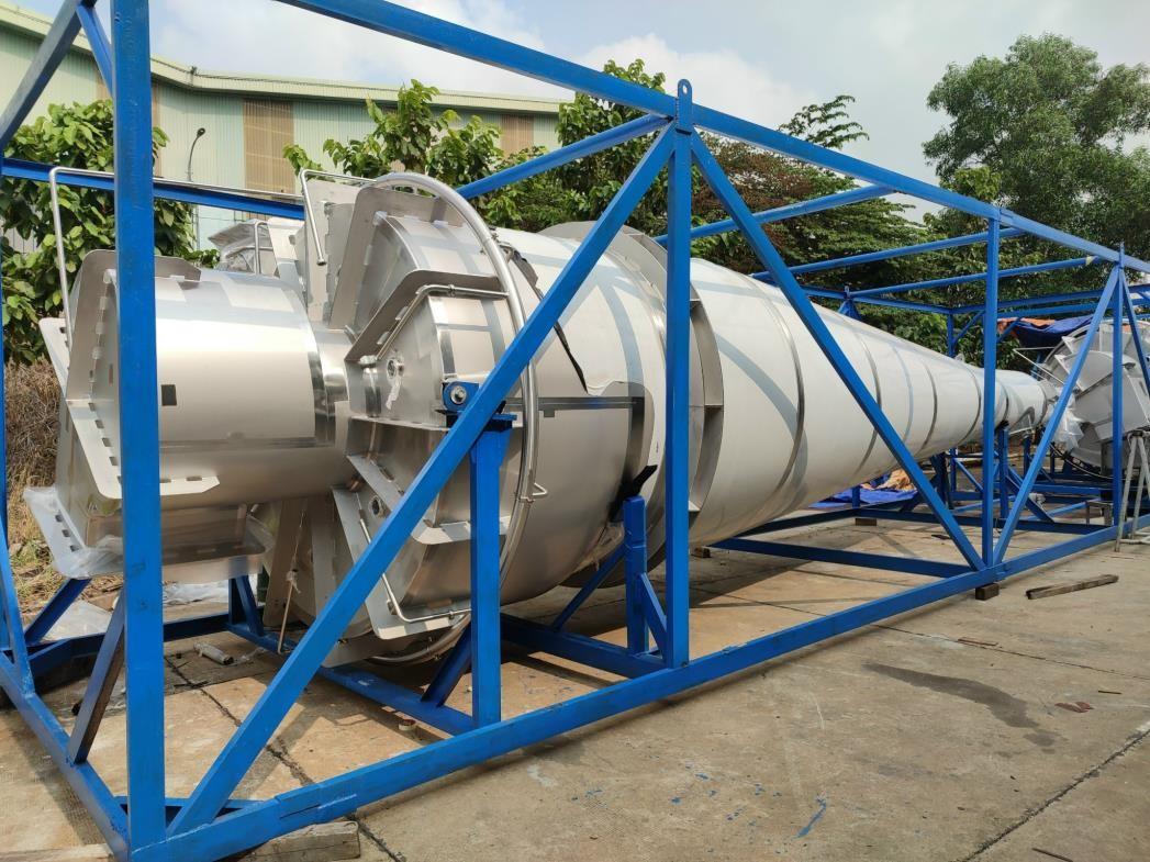 Stainless steel cyclones fabricated for Banas powder processing project