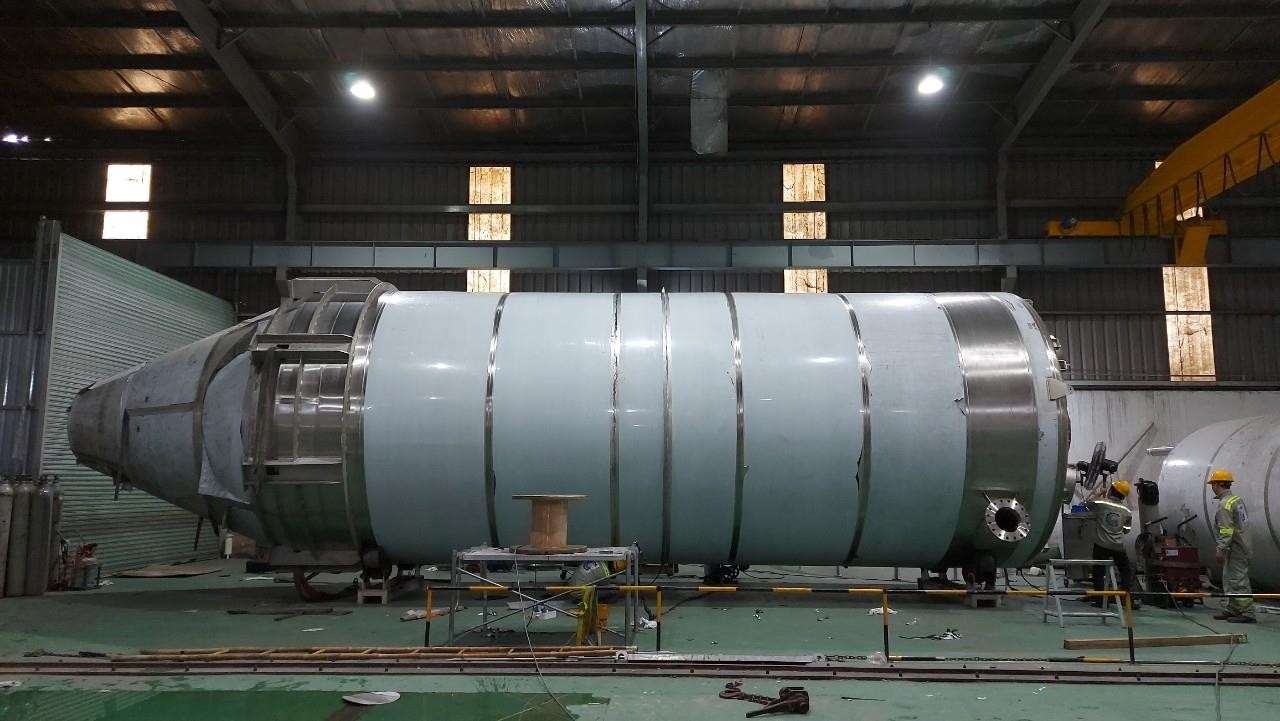 75 cubic metre powder silo site installation for milk powder plant